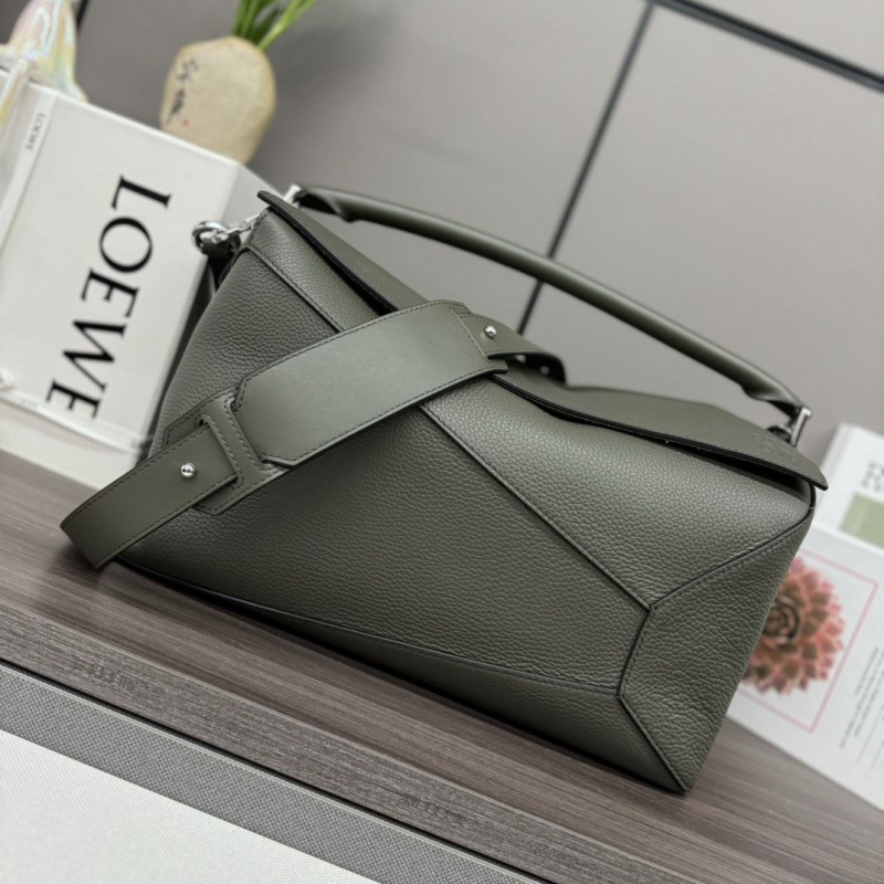 l*ew* handle bags